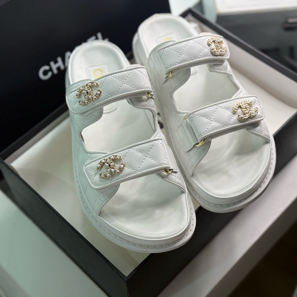 CHANEL White Leather Quilted Dad Sandals with Gold Grained Size 8 / 39 new
